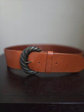 Garuglieri Women's  L Made in Italy Brown Leather Belt With Bronze-Toned Buckle
